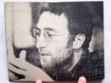 Sample page 19 for book  Terasaki (ed.) Hisahi – Lennon to Yoko (John Ono Lennon and Yoko Ono Lennon) (レノンとヨーコ -ビートルズの異端のカップル) 