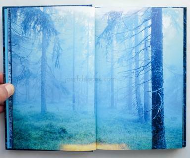 Sample page 4 for book  Morten Andersen – Blå Skog/Blue Forest