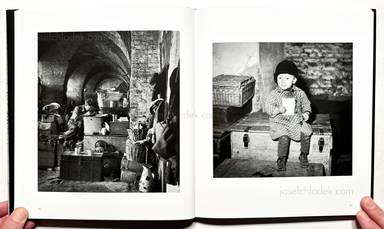 Sample page 8 for book  Ernst Haas – Welt in Trümmern / A World in Ruins