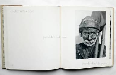 Sample page 16 for book  Walker Evans – American Photographs