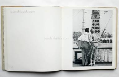 Sample page 19 for book  Walker Evans – American Photographs