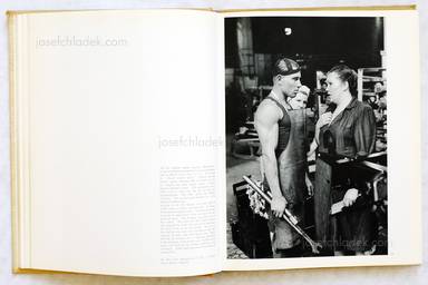 Sample page 5 for book Henri Cartier-Bresson – The People of Moscow