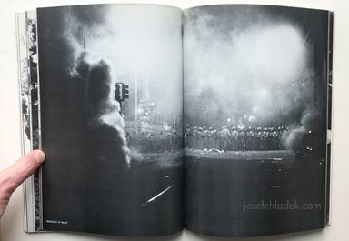 Sample page 11 for book David Fenton – Shots - Photographs from the underground press