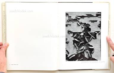 Sample page 18 for book Aaron Siskind – Photographs
