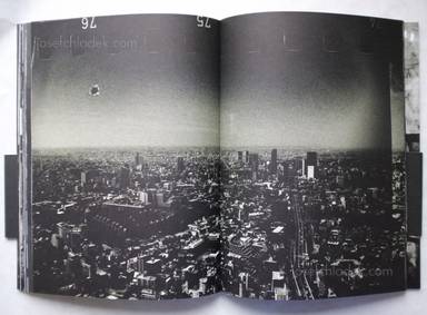 Sample page 7 for book Andreas H. Bitesnich – Deeper Shades #02 Tokyo