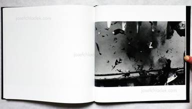 Sample page 13 for book  Masahisa Fukase – Karasu (The Solitude of Ravens)