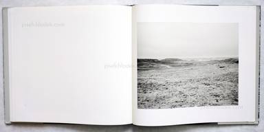 Sample page 2 for book  Jo Ractliffe – As Terras do Fim do Mundo