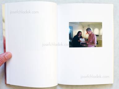 Sample page 7 for book  Roger Eberhard – Martin Parr looking at books