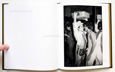 Sample page 9 for book  Tod Papageorge – Studio 54