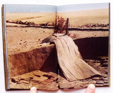 Sample page 8 for book  Sophie Ristelhueber – Aftermath: Kuwait, 1991