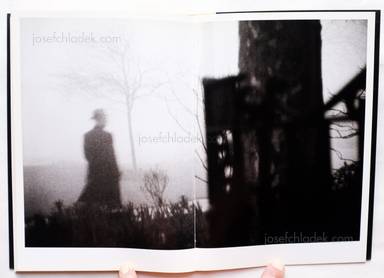 Sample page 10 for book  Sergio Larrain – Londres