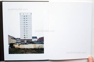 Sample page 9 for book  Karl Hoedl – Achtzehn Hochhäuser in Wels