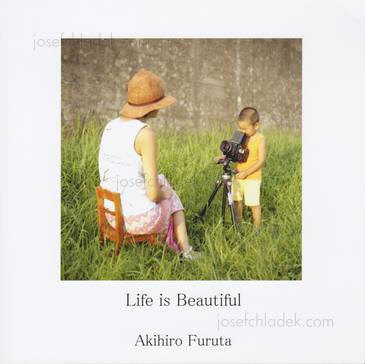  Akihiro Furuta - life is Beautiful (Front)